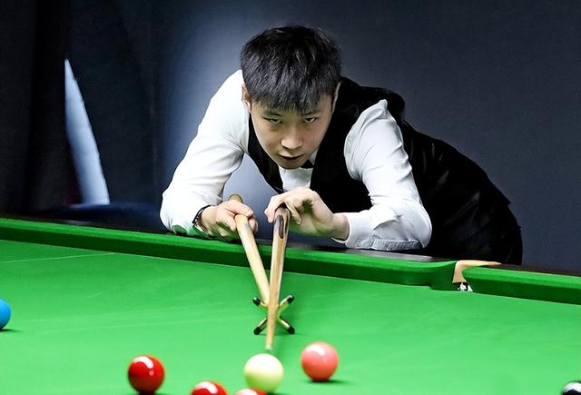 蒂姆重返赛场,夺冠首场状态出色,老鹰观众沸腾!赛场气氛高涨的简单介绍 蒂姆重返赛场,夺冠首场状态出色,老鹰观众沸腾!赛场气氛高涨的简单介绍